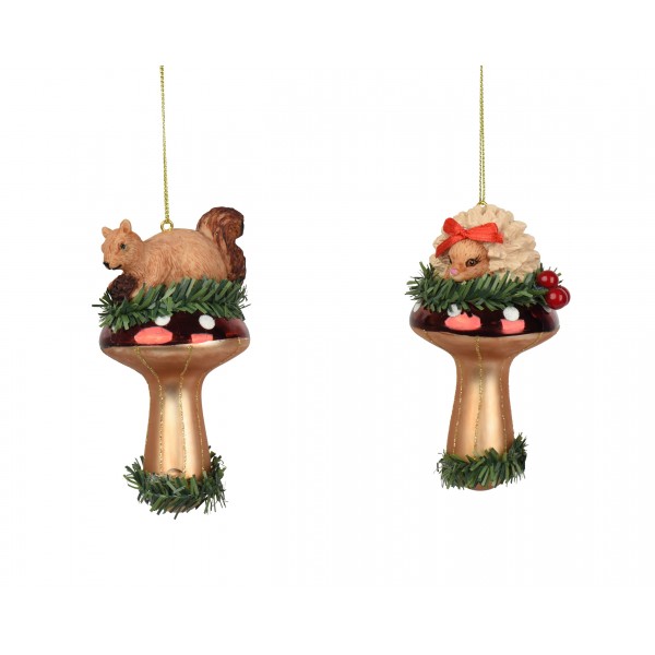 Mushroom glass with animals on top