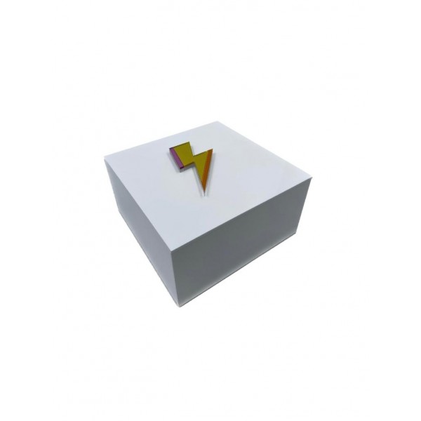 White Box - Colored Strike