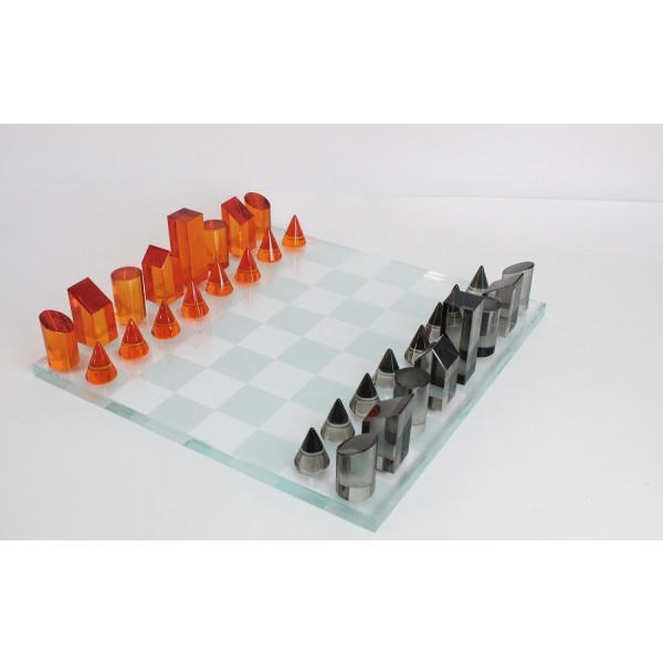 ORANGE/GREY ACRYLIC CHESS WITH PCS 