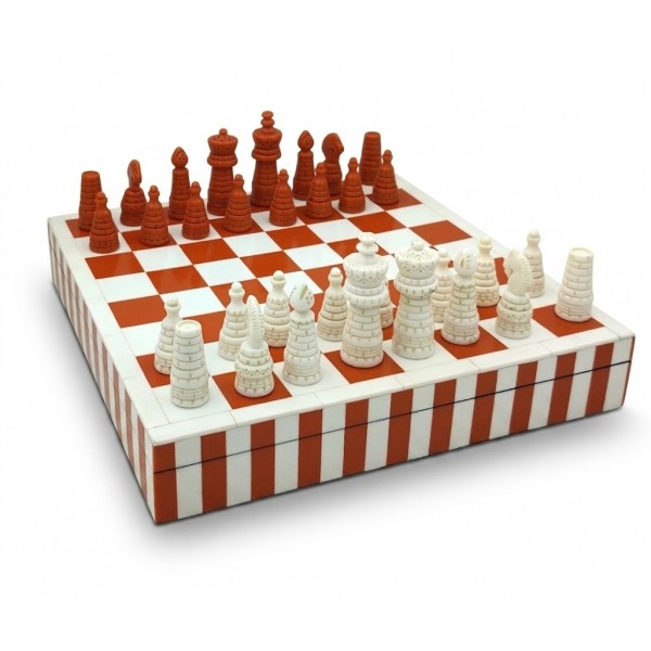 ORANGE/CREAM RESIN CHESS WITH PCS 